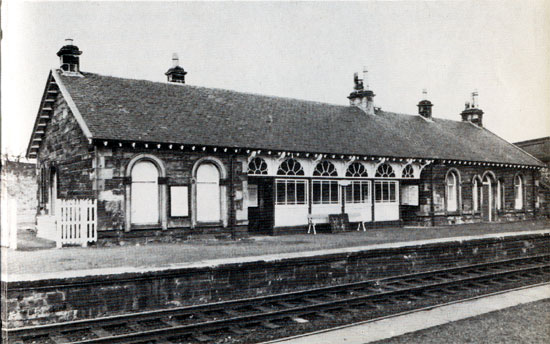 Crookston Station
